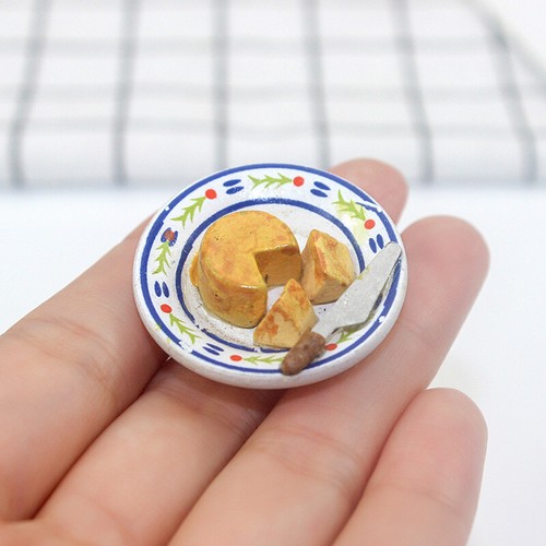 Dolls house miniatures mini - house,